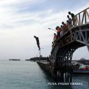Bridge Jumping dari Jembatan Cinta Pulau Tidung